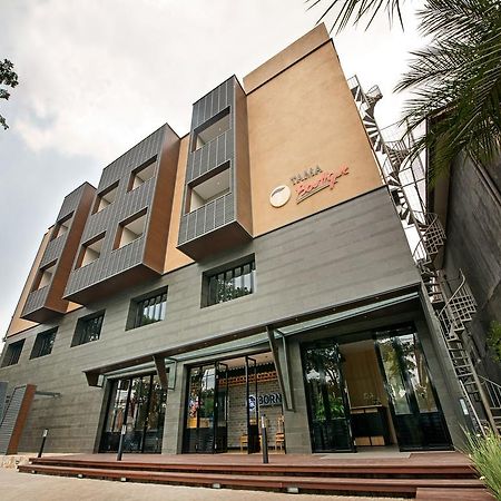 Tama Boutique Hotel Bandung Dış mekan fotoğraf